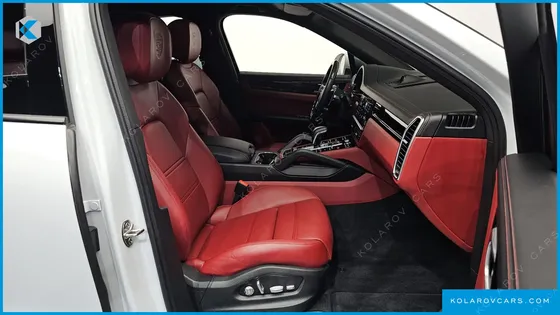PORSCHE CAYENNE 3.0 COUPE