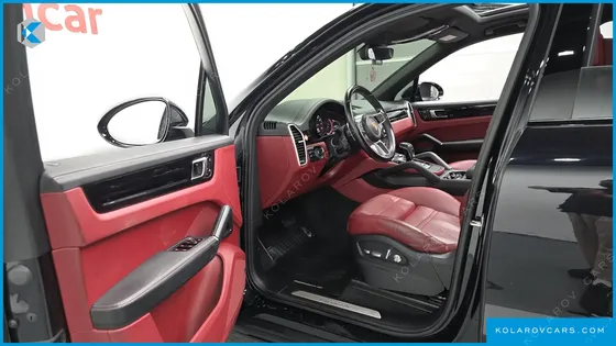 PORSCHE CAYENNE 3.0