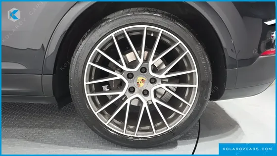 PORSCHE CAYENNE 3.0
