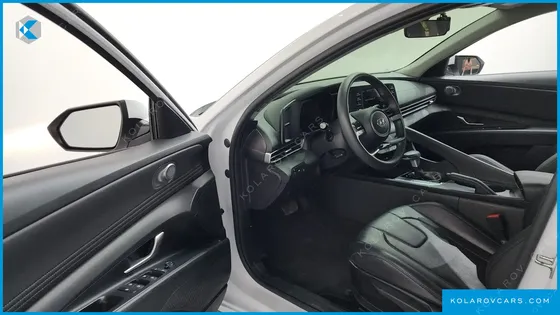 HYUNDAI ELANTRA (AVANTE) 1.6 LPI (RENTAL CAR)