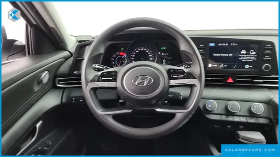 HYUNDAI ELANTRA (AVANTE) 1.6 LPI (RENTAL CAR)