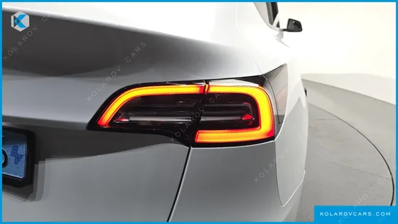 TESLA MODEL Y RWD