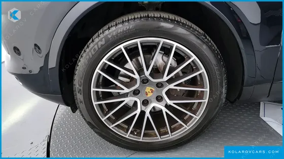 PORSCHE CAYENNE 3.0