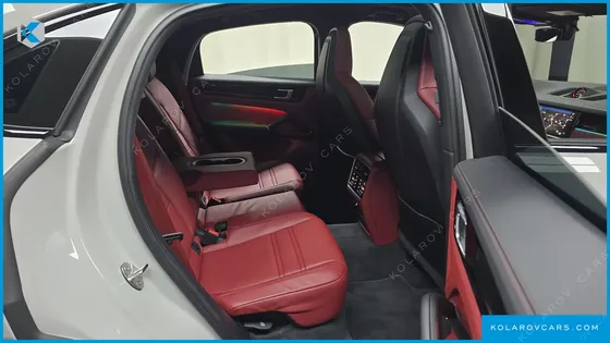 PORSCHE CAYENNE 3.0 COUPE