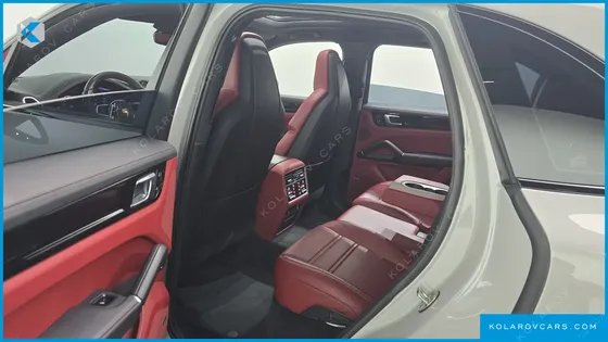 PORSCHE CAYENNE 3.0