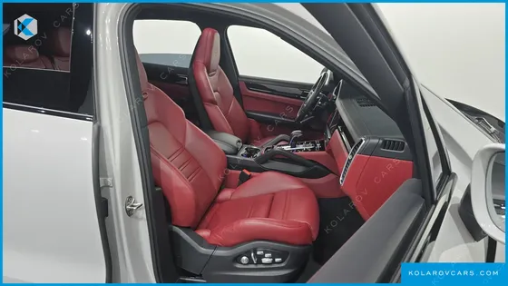 PORSCHE CAYENNE 3.0