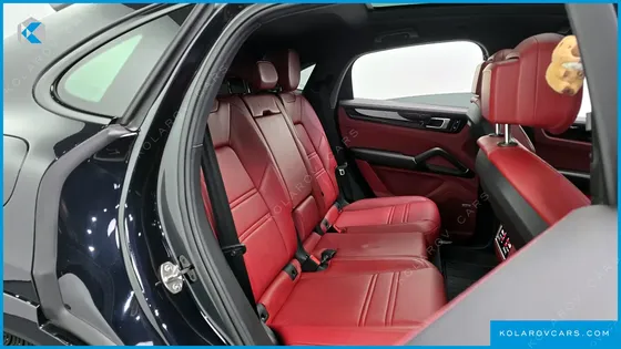 PORSCHE CAYENNE 3.0 COUPE