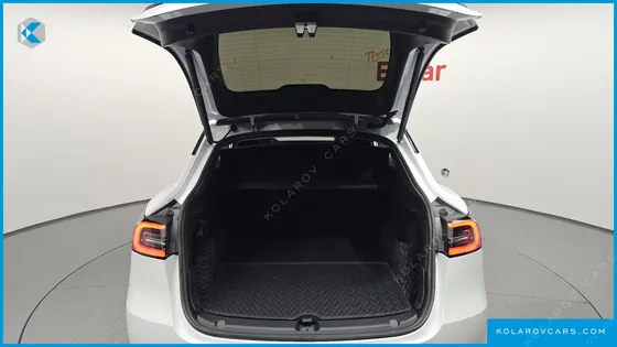 TESLA MODEL Y RWD