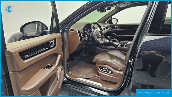 PORSCHE CAYENNE 3.0
