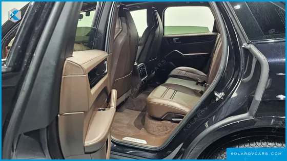 PORSCHE CAYENNE 3.0