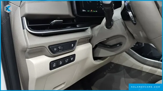 KIA CARNIVAL HEV 7SEATER OUTDOOR NOBLESS