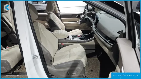 KIA CARNIVAL HEV 7SEATER OUTDOOR NOBLESS