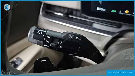 KIA CARNIVAL HEV 7SEATER OUTDOOR NOBLESS