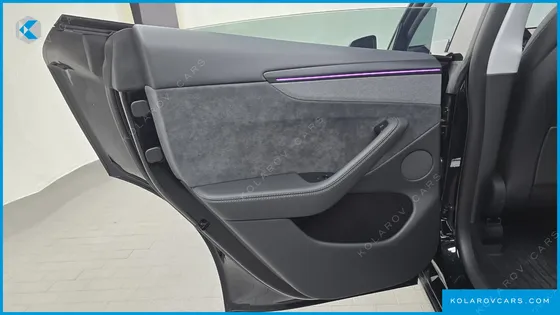 TESLA MODEL Y LONG RANGE AWD