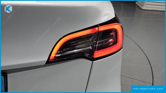 TESLA MODEL Y RWD