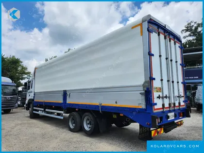 HYUNDAI MEGA TRUCK GOLD