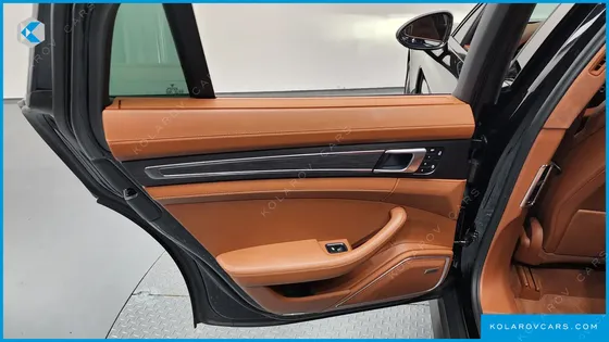 PORSCHE PANAMERA 2.9 AWD PLATINUM EDITION