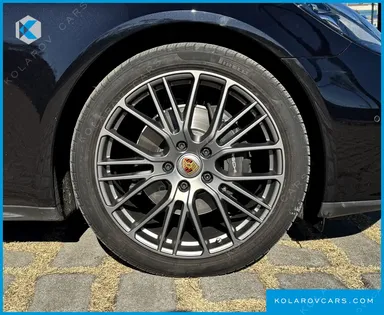 PORSCHE PANAMERA 2.9 AWD PLATINUM EDITION
