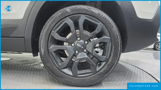 KIA SELTOS GASOLINE 2.0 4WD