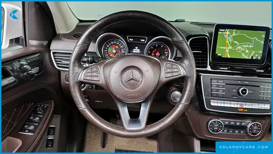 MERCEDES GLS-CLASS GLS500 4MATIC