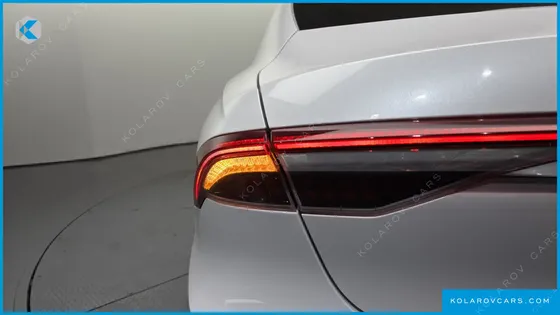 HYUNDAI GRANDEUR CALLIGRAPHY