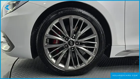 HYUNDAI GRANDEUR 3.0 EXCLUSIVE