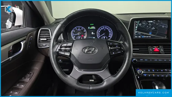 HYUNDAI GRANDEUR 3.0 EXCLUSIVE