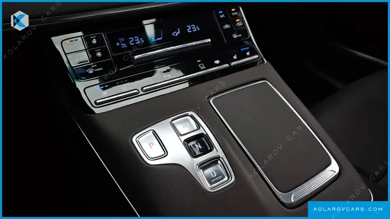 HYUNDAI GRANDEUR 3.3