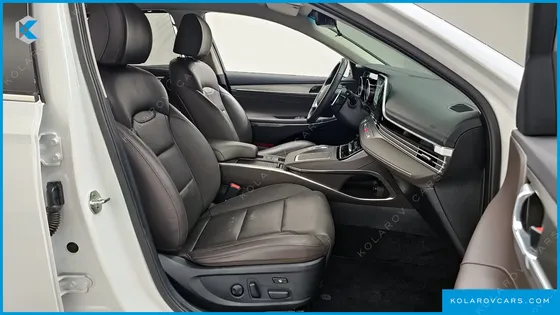 HYUNDAI GRANDEUR 3.3
