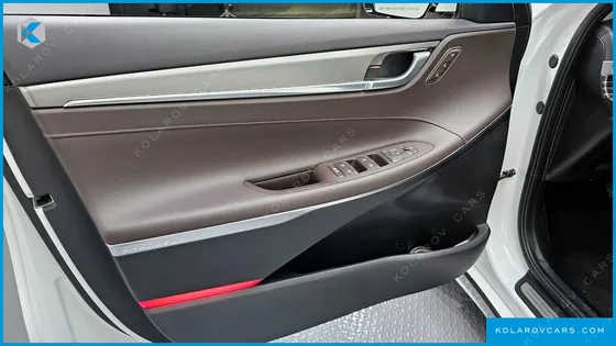 HYUNDAI GRANDEUR 3.3
