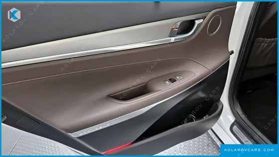HYUNDAI GRANDEUR 3.3