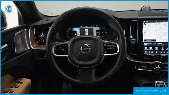 VOLVO XC60 B6 ULTIMATE BRIGHT