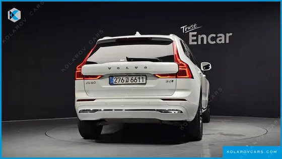 VOLVO XC60 B5 INSCRIPTION