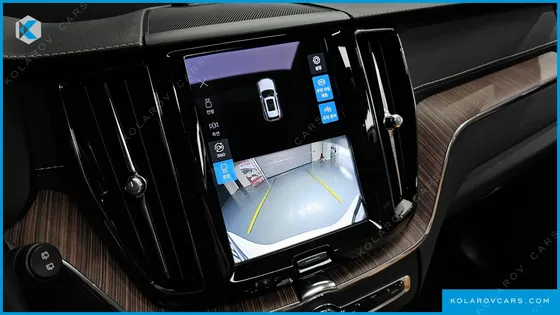 VOLVO XC60 B5 INSCRIPTION