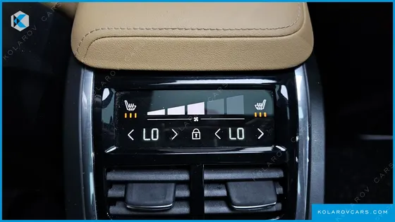 VOLVO XC60 B5 INSCRIPTION