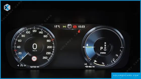 VOLVO XC60 T8 R-DESIGN