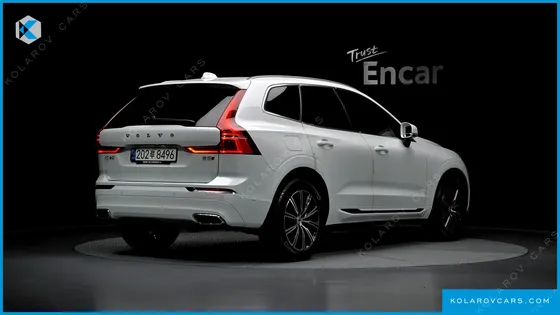VOLVO XC60 B5 INSCRIPTION
