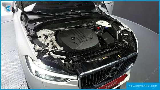 VOLVO XC60 B5 INSCRIPTION