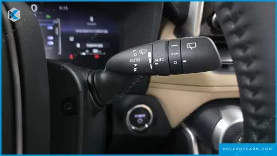TOYOTA RAV4 2,5 4WD HYBRID LTD