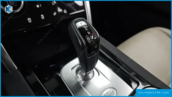 LAND ROVER DISCOVERY SPORT P250 S