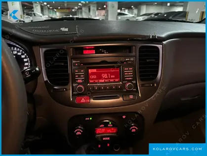 KIA PRIDE 4DR 1.6 CVVT SLX