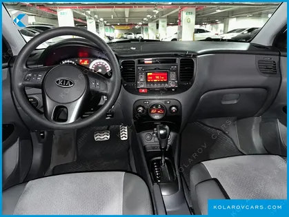 KIA PRIDE 4DR 1.6 CVVT SLX