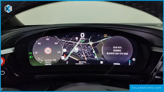 PORSCHE MACAN BASE 4