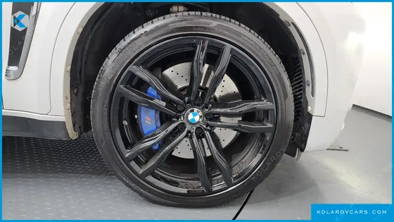 BMW X6M 4.4