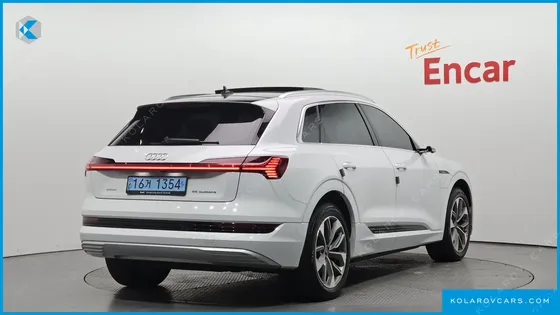 AUDI E-TRON 55 QUATTRO