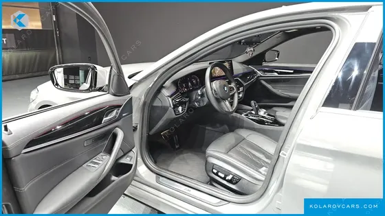 BMW 5 SERIES 523D M SPORT