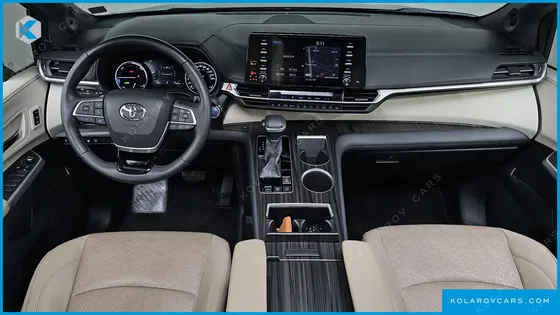 TOYOTA SIENNA 2.5 HYBRID AWD