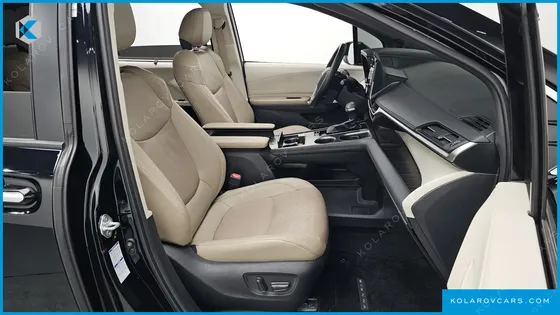TOYOTA SIENNA 2.5 HYBRID AWD