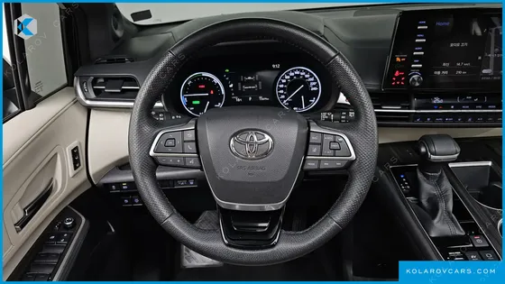 TOYOTA SIENNA 2.5 HYBRID AWD
