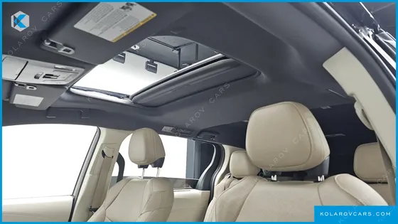 TOYOTA SIENNA 2.5 HYBRID AWD